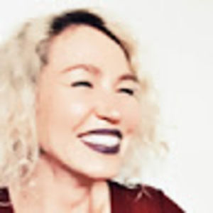 Meet your Posher, Viktoria